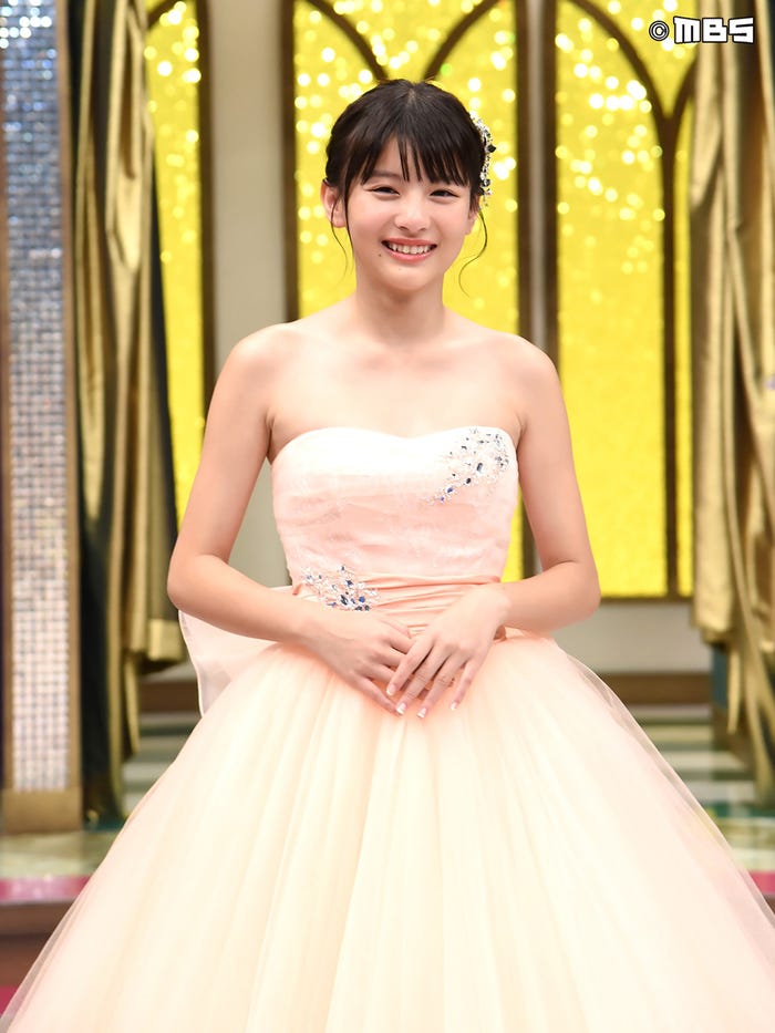ウエディングドレス姿に反響が集まった出口夏希(C)MBS