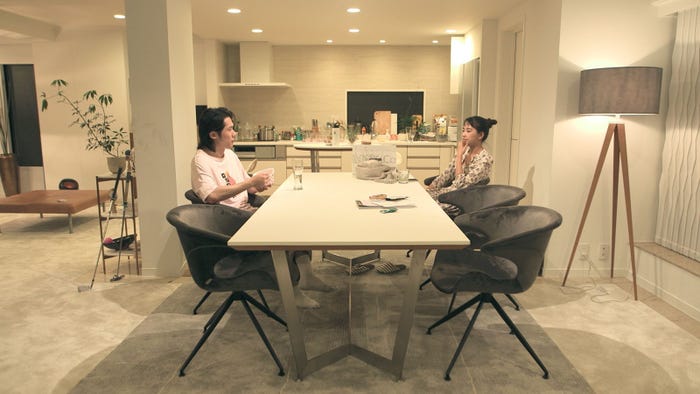 翔平、春花「TERRACE HOUSE TOKYO 2019-2020」9th WEEK(C)フジテレビ/イースト・エンタテインメント