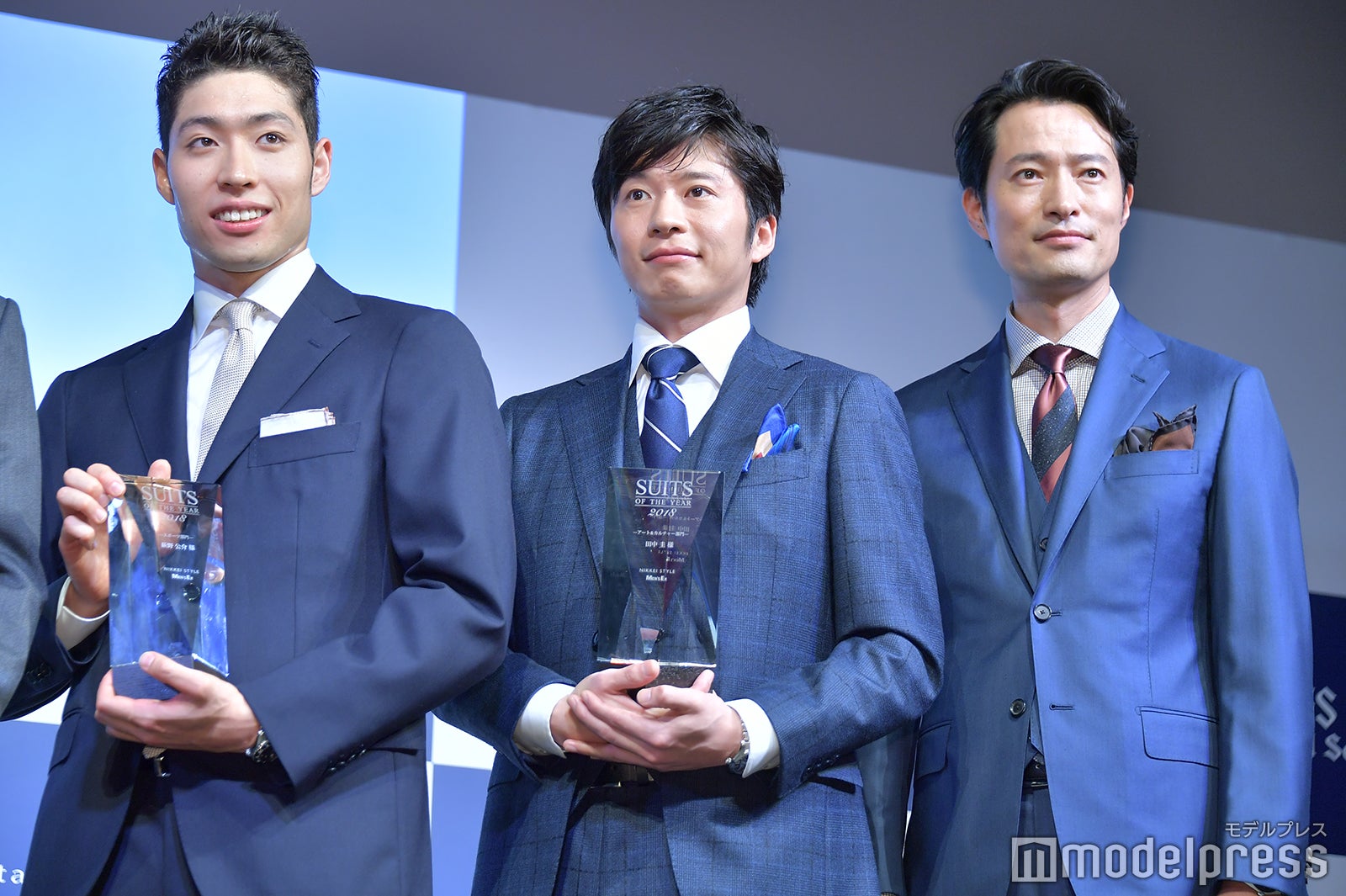 萩野公介選手、田中圭、前川泰之（C）モデルプレス