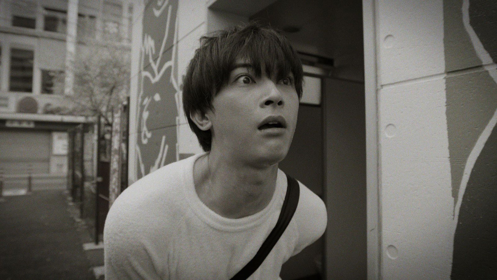 吉沢亮が鬼の形相で探すものとは 加藤諒とデッドヒート