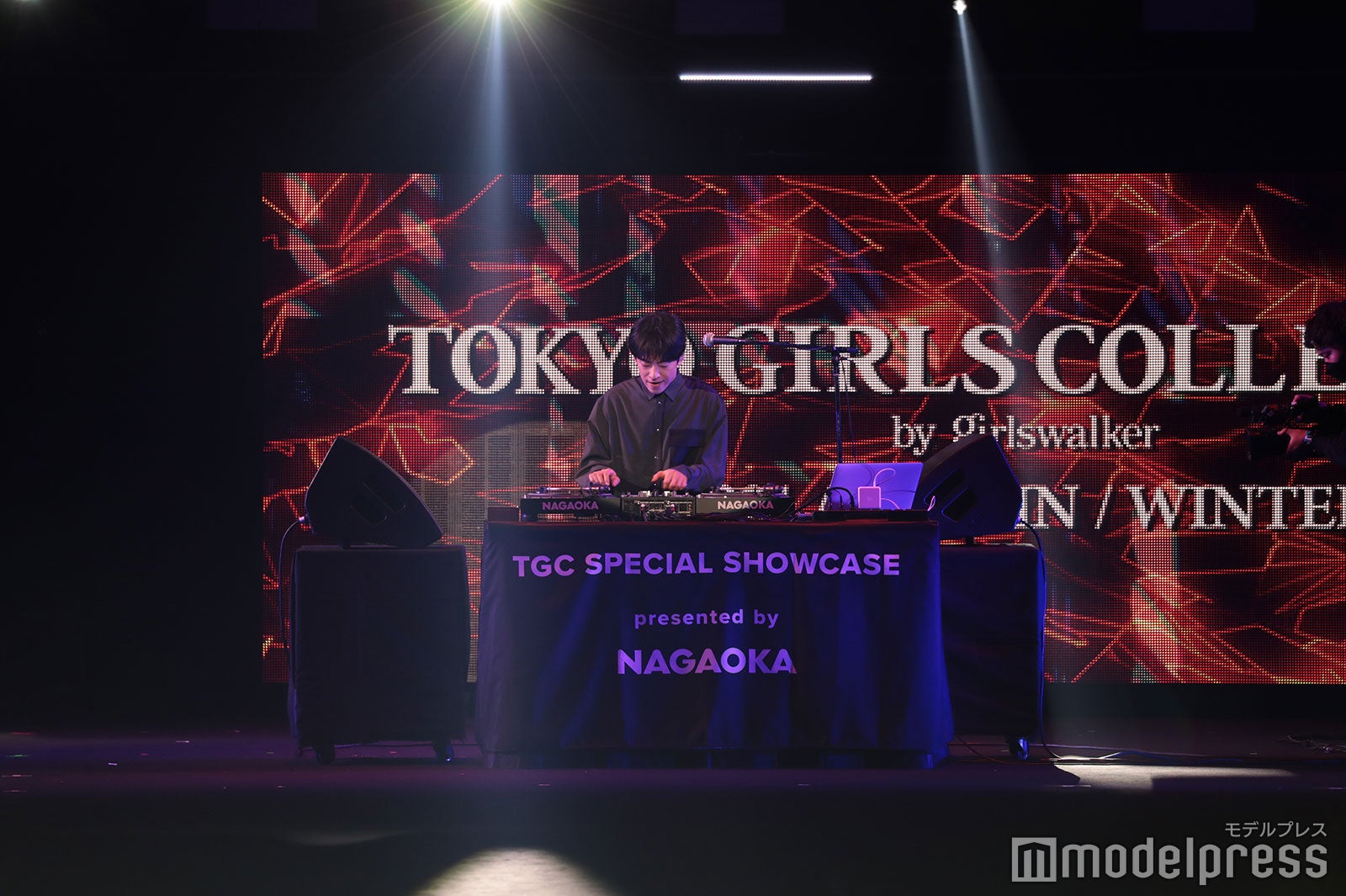 DJ松永 （C）マイナビ 東京ガールズコレクション 2021 AUTUMN／WINTER