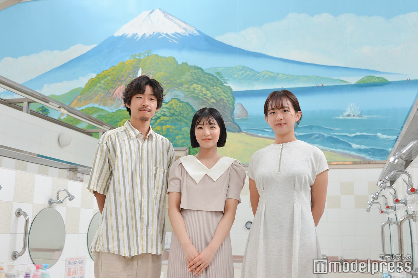 (左から)小杉湯の神岡さん、花王の佐藤さん、小杉湯の関根さん(C)モデルプレス