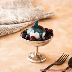 【ビーム】ベリーパフェ 税込1,190円(C)2025 MAPPA/チェンソーマンプロジェクト (C)藤本タツキ/集英社