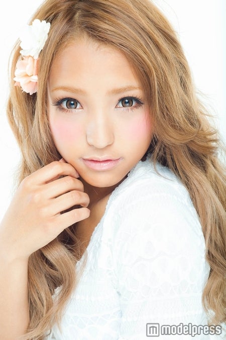 コロンビアハーフの美人モデル登場 甘いマスクに隠された 凶暴 な素顔とは モデルプレス コロンビアハーフの美人モデル登場 甘いマスクに隠された 凶暴 な素顔とは モデルプレス
