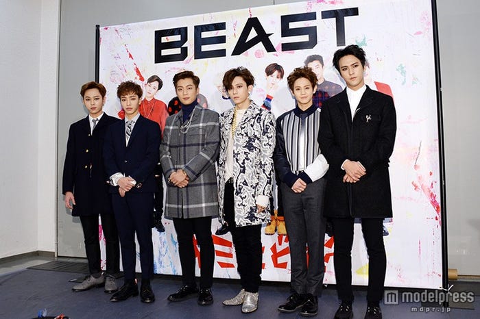 BEAST(左から)ヨン・ジュンヒョン、イ・ギグァン、ユン・ドゥジュン、チャン・ヒョンスン、ヤン・ヨソプ、ソン・ドンウン