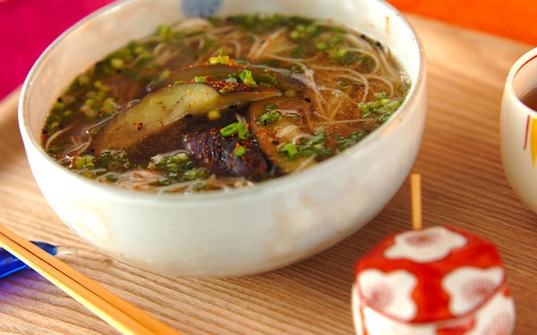 ヘルシー&時短できる、やさしい味のナスの温麺