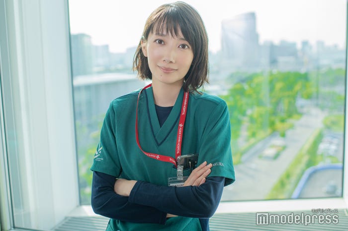 波瑠(C)モデルプレス