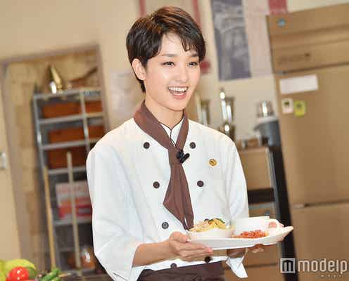 剛力彩芽“総理”に手料理振る舞う 「未来の旦那さんの前に…」絶賛浴びる