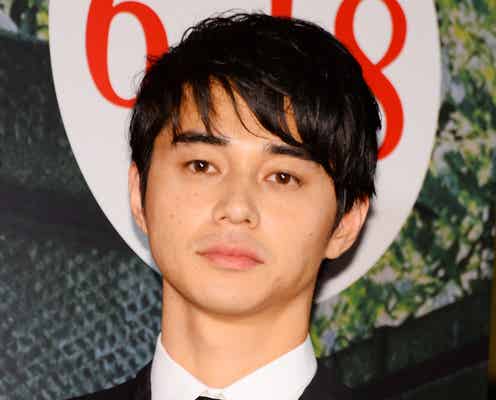 東出昌大、普段は「デレーっとした感じ」西島秀俊が人柄を絶賛