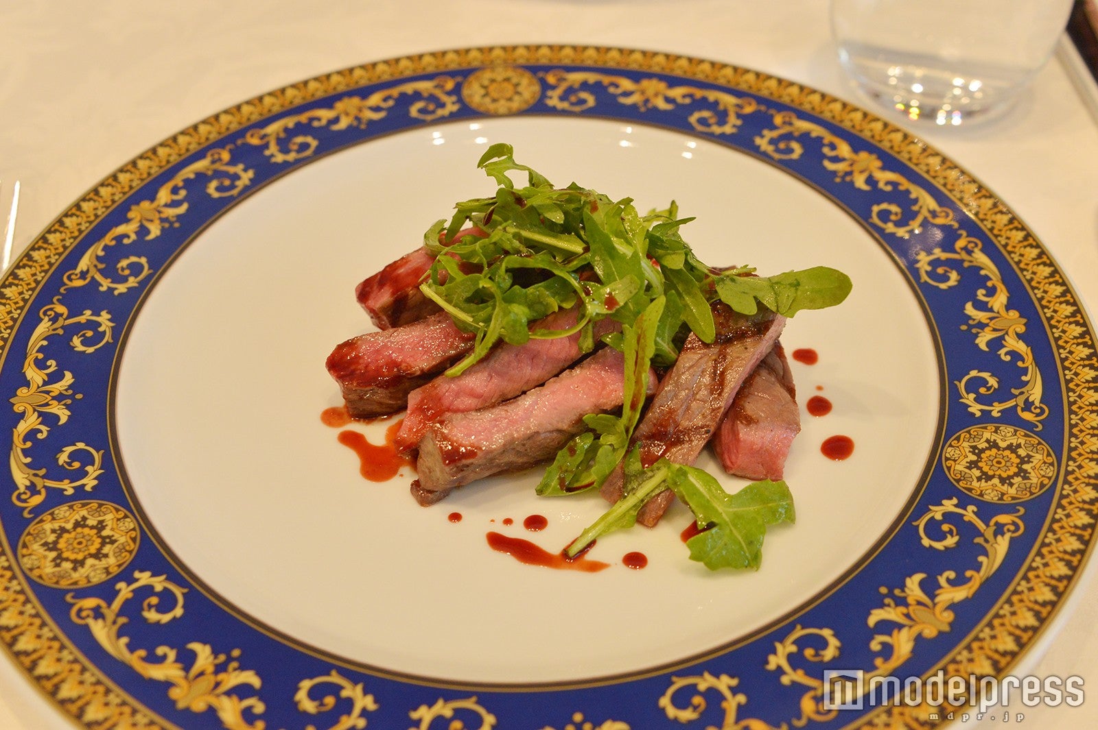 「パラッツォ ヴェルサーチ ドバイ」のランチ（C）モデルプレス