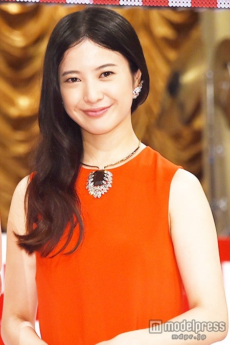 吉高由里子 紅白司会抜擢はnhkの 冒険 よくもまぁ選んだな モデルプレス 吉高由里子 紅白司会抜擢はnhkの 冒険 よくもまぁ選んだな モデルプレス