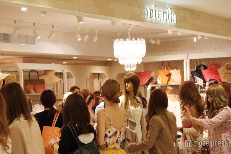 rienda girls目当ての沢山のファン