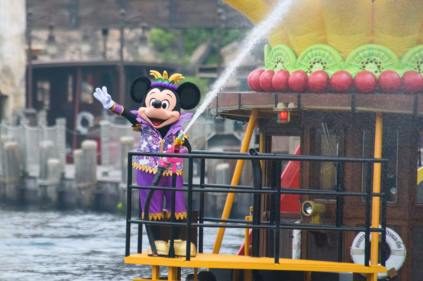 「ミニーのトロピカルスプラッシュ」（C）Disney