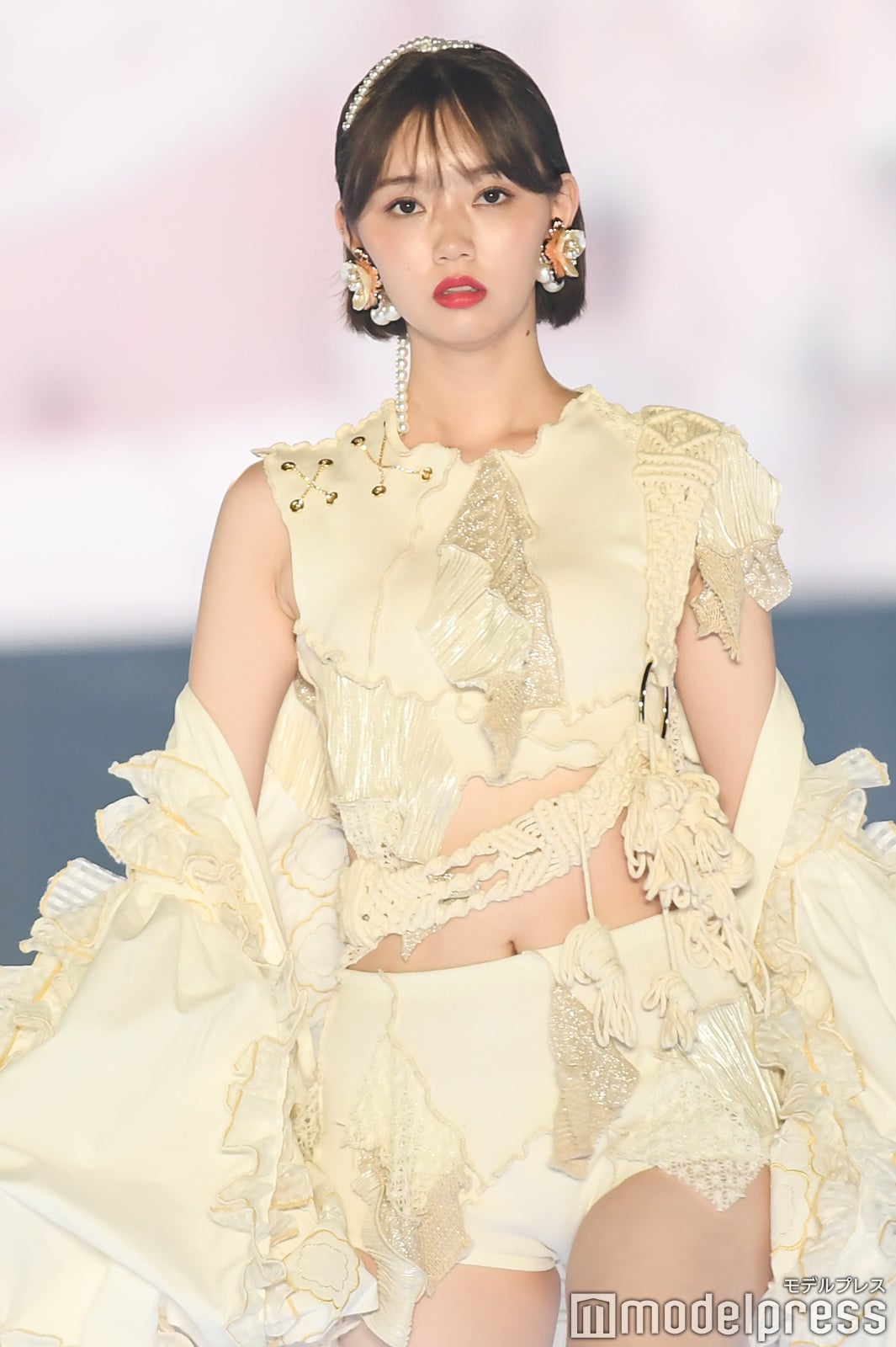 イメチェン前の江野沢愛美（C）モデルプレス