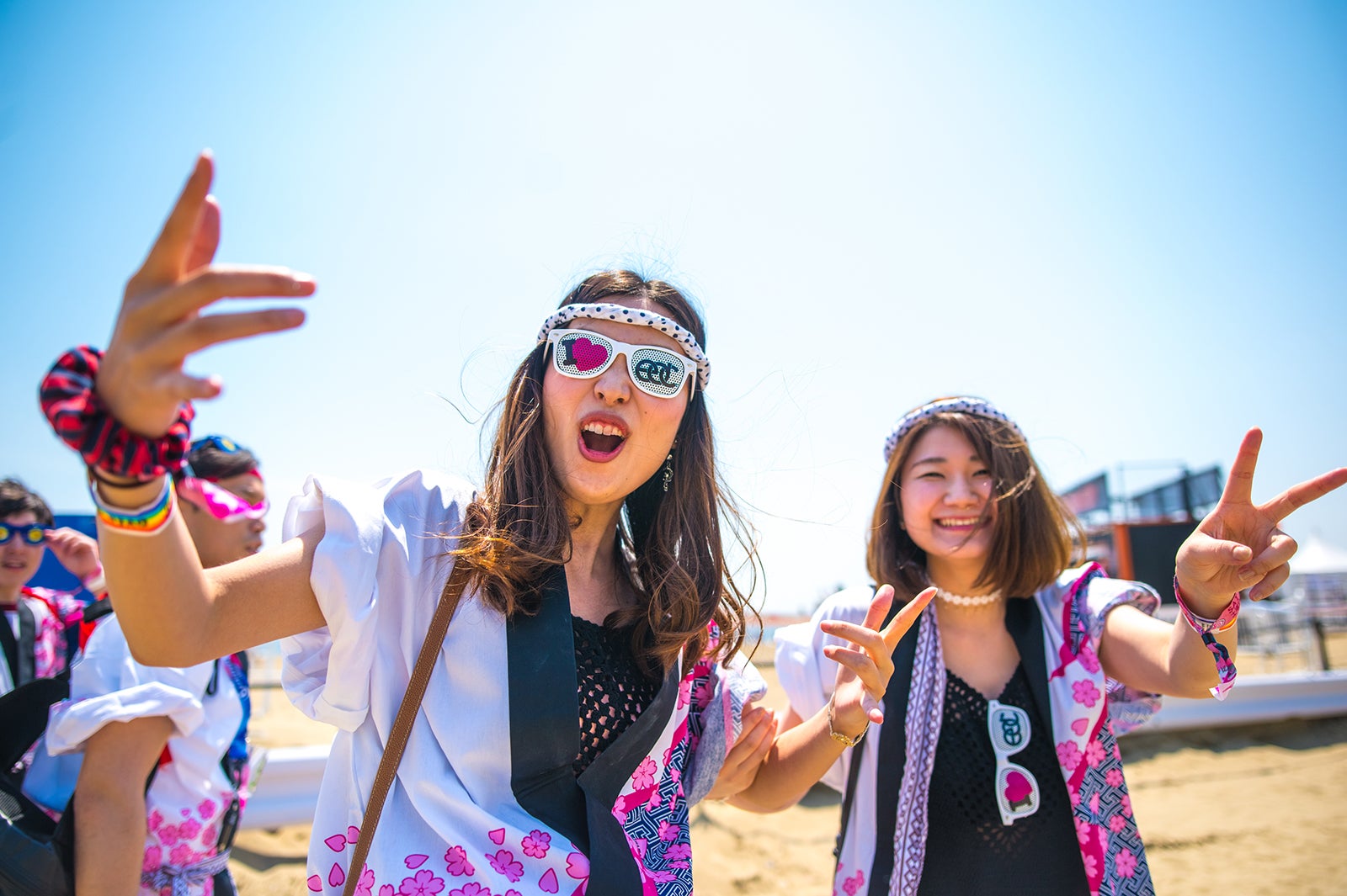 （C）Get-Tiny-for-Insomniac-1