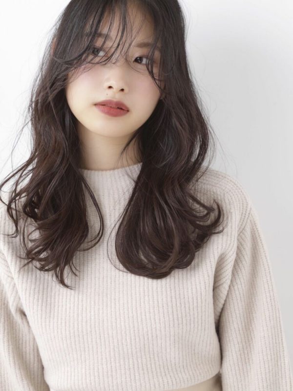 21春 トレンド前髪をチェック 大人女子に人気のおしゃれバングは モデルプレス 21春 トレンド前髪をチェック 大人女子に人気のおしゃれバングは モデルプレス