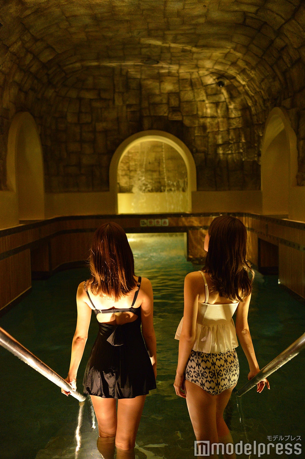 ヒーリングスペース「ケイブ・スパ」（C）モデルプレス