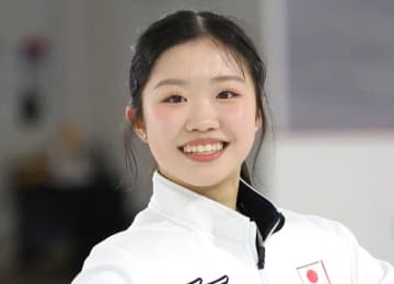 フィギュアスケート 中井亜美が本番リンクで初練習 3A着氷に「すごく良い感触」 銀メダルの団体戦はテレビの前で「正座」で応援
