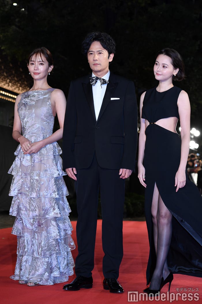 中村ゆり、稲垣吾郎、玉城ティナ(C)モデルプレス