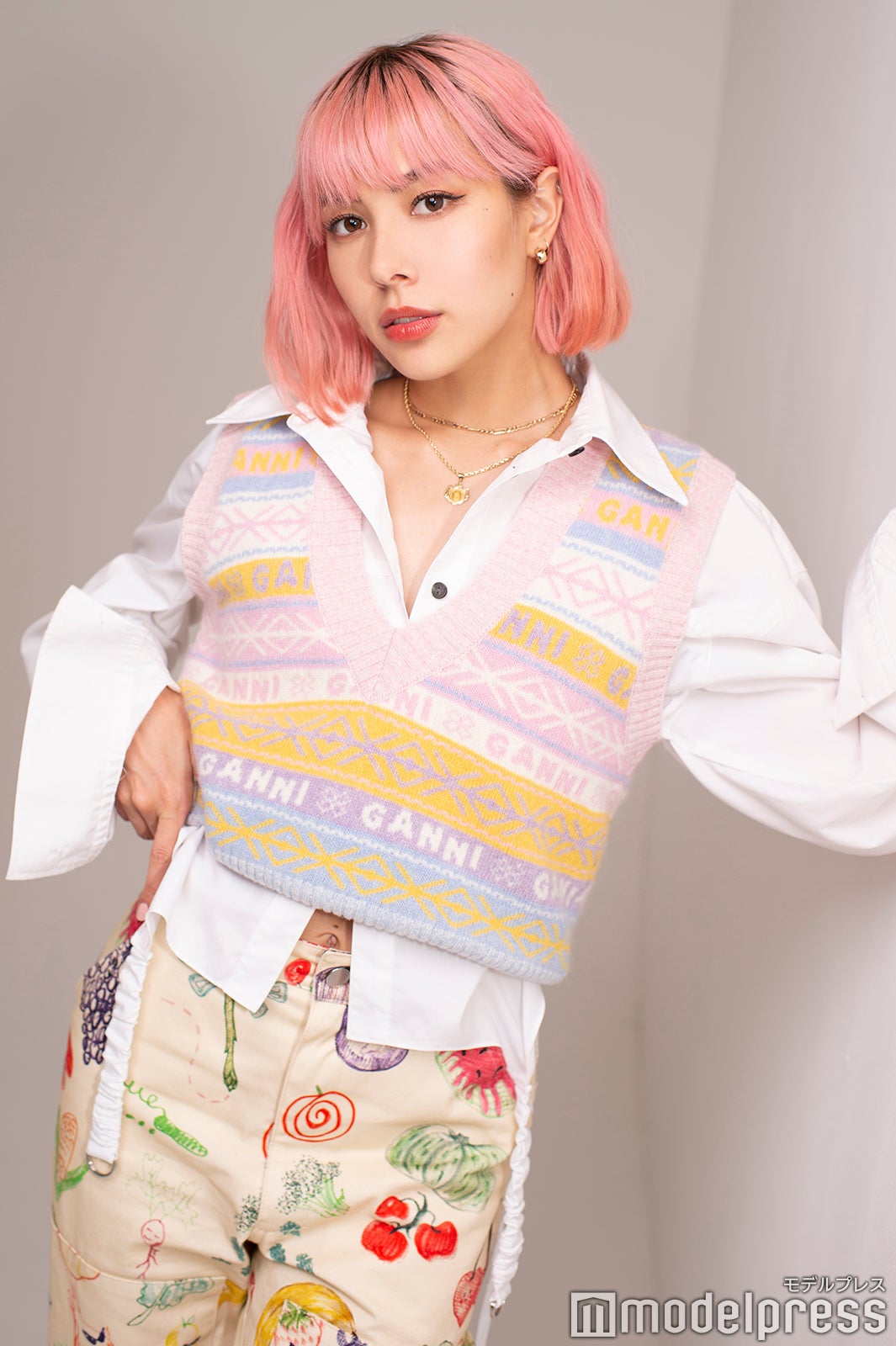 Akina （C）モデルプレス