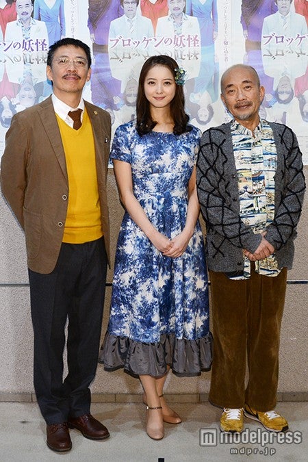 （左から）生瀬勝久、佐々木希、竹中直人