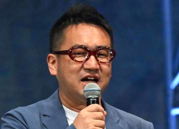 ブルーウォーカーの大ファン、なすなかにし中西が「ずっと気になっていたこと」を本人に直撃、スタジオ失笑