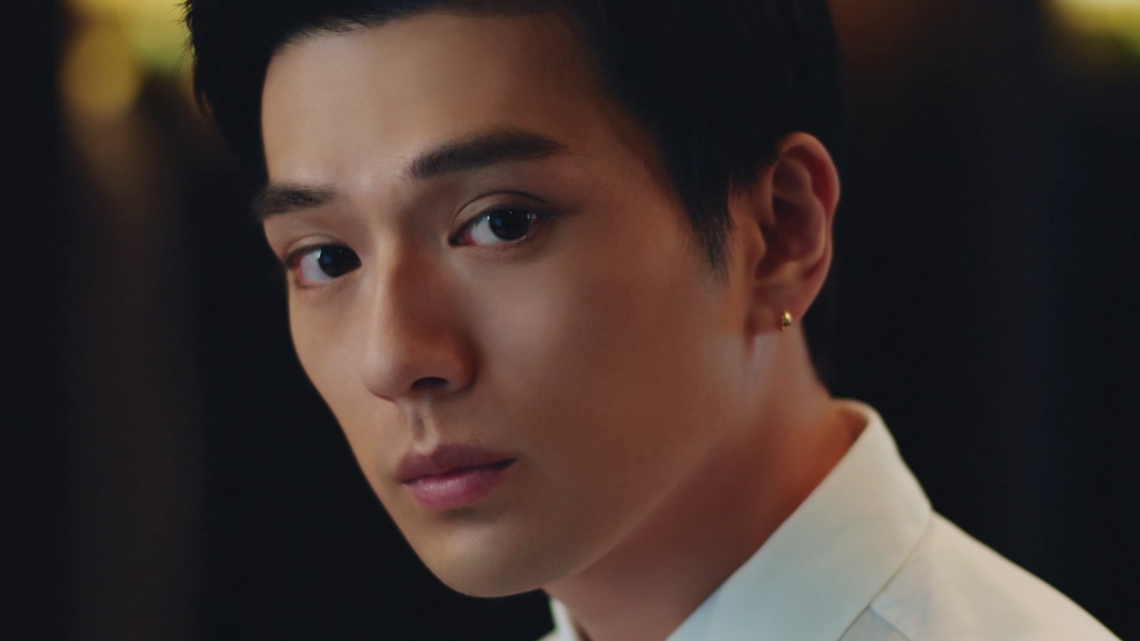 新田真剣佑、9ヶ月ぶり帰国後初の撮影で美しさ覚醒