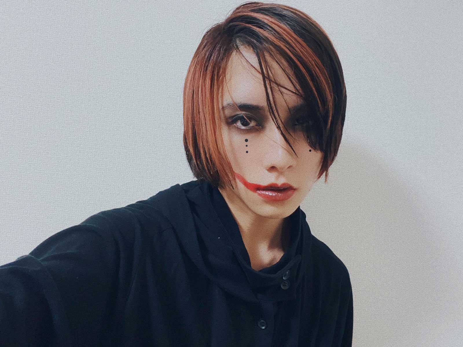 板垣李光人、スモーキーな“ヴィラン”風メイクに反響「眼福」「美しさが次元を超えた」