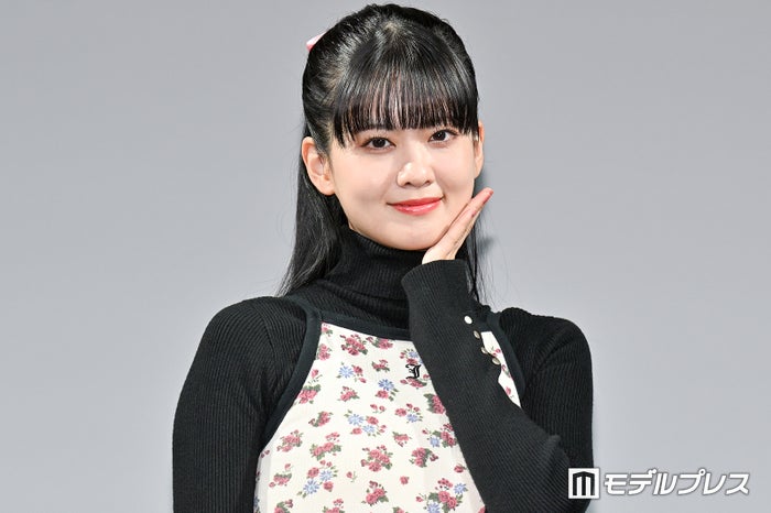 「ラブライブ！」AiScReam声優・大西亜玖璃、ミニワンピから美脚スラリ「可愛すぎるプリンセス」「完璧スタイル」と反響