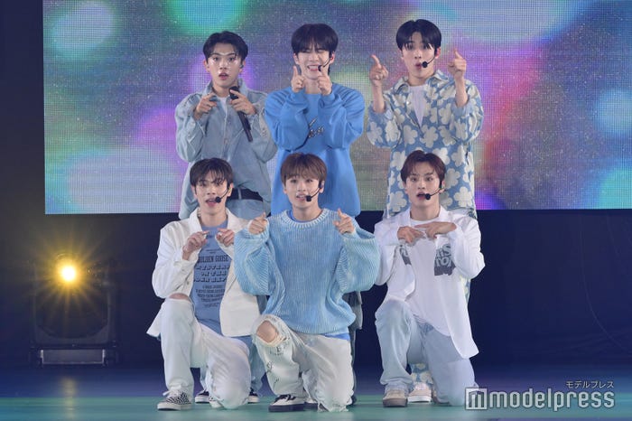 (左上から)平本健、谷口太一、大久保波留(左下から)福田歩汰、田中笑太郎、寺尾香信/DXTEEN(C)モデルプレス