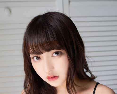 十味、ふっくらバストにドキッ 20歳の意気込みも<アザーカット到着>