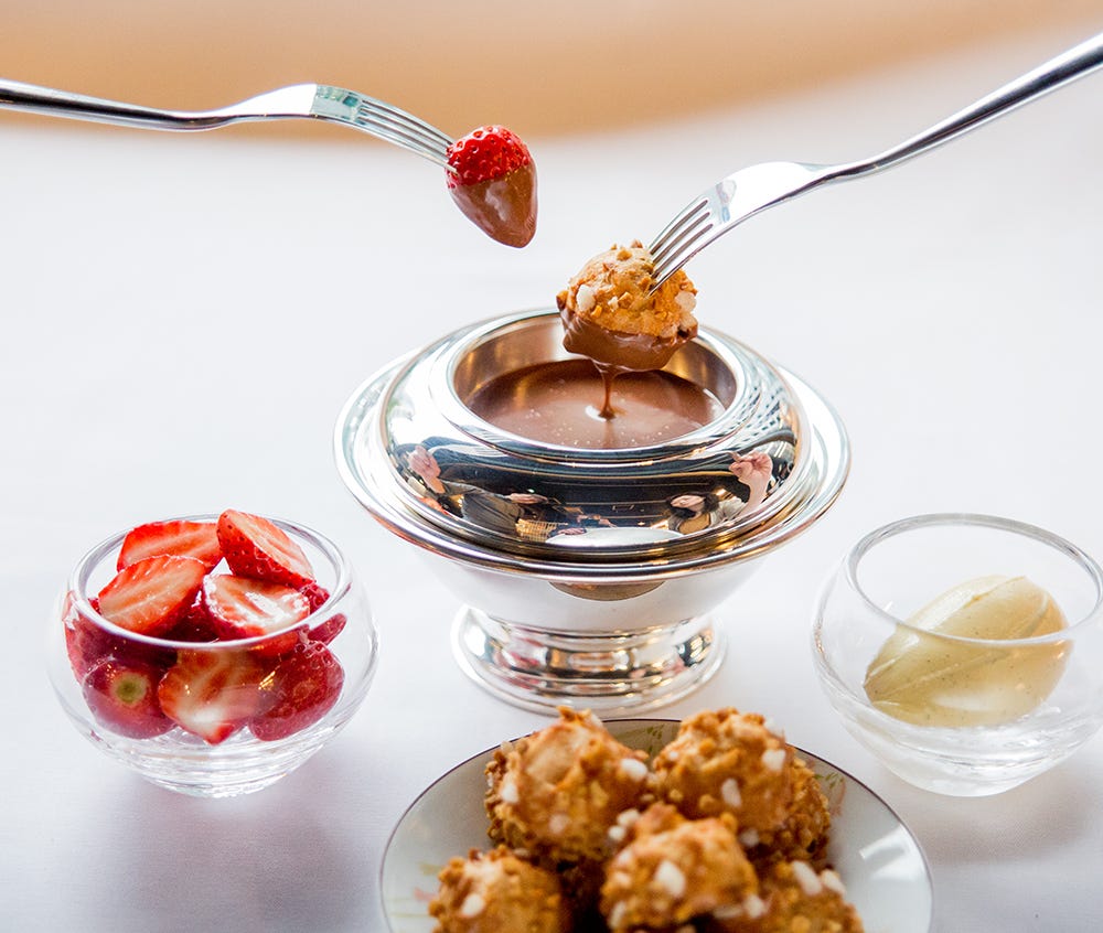 バレンタインは“一緒に楽しむ”チョコ体験を!東京限定チョコスイーツ3選