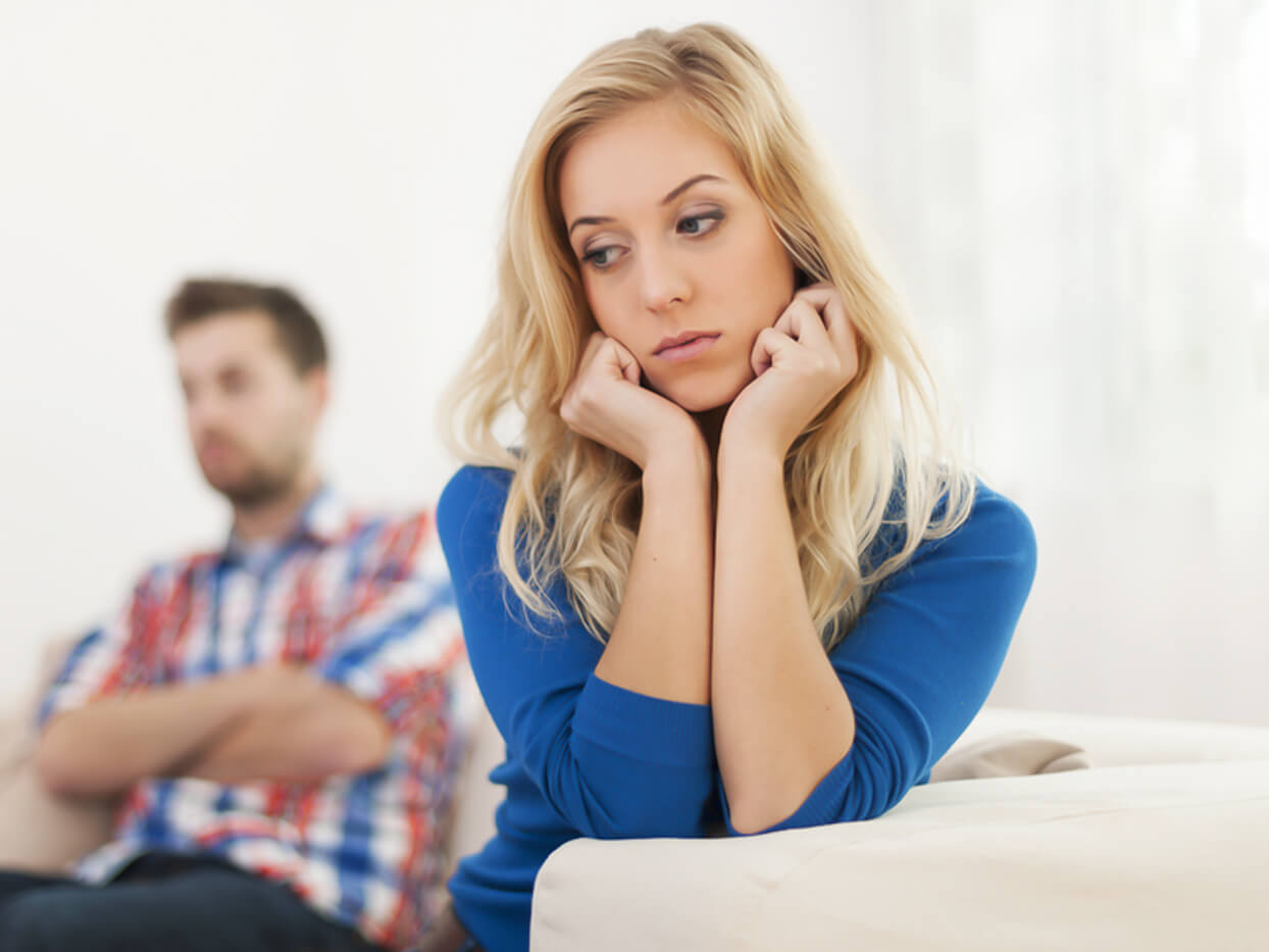 別れたいのに 別れられない じつは粘着質な男性の特徴3つ モデルプレス 別れたいのに 別れられない じつは粘着質な男性の特徴3つ モデルプレス