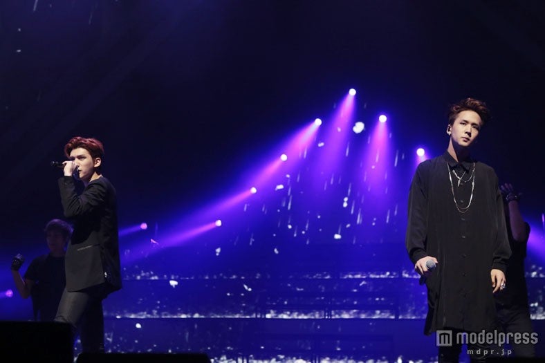 【ラビ×ヒョギ】力強く聞かせる「Memory」（C）CJ E&M，Jellyfish Entertainment ＆ CJ Victor Entertainment，Inc.