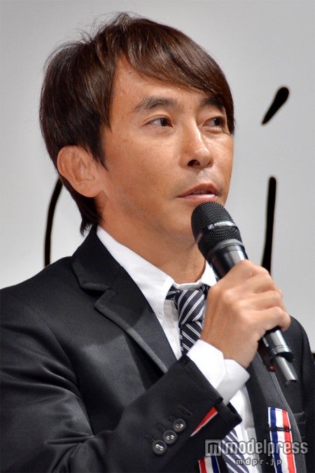 松浦勝人氏