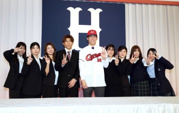 広島ドラ5赤木 なんと8人きょうだい5番目！ 活躍して家族孝行誓った「お母さんは温泉が好きなので、いい温泉を」