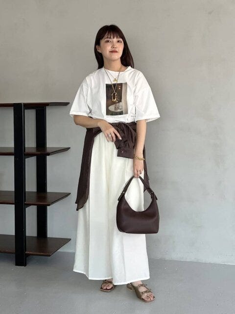 白Tシャツ コーデ 白Tシャツコーデ4