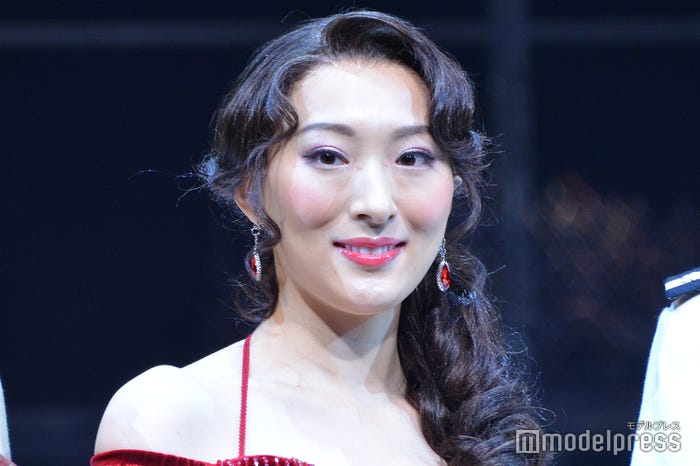 珠城りょう (C)モデルプレス