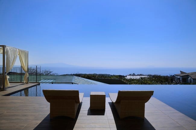 静岡「JPリゾート 伊豆高原」全室オーシャンビューの温泉リゾートホテル