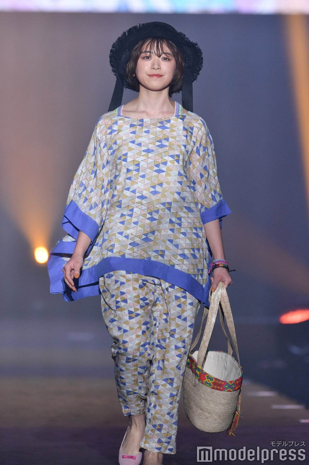 （C）モデルプレス