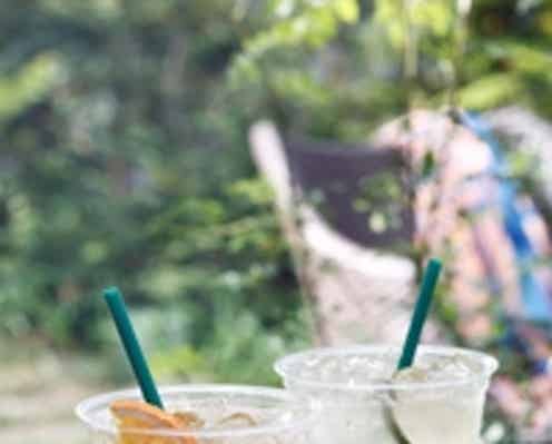 スタバ、夏限定リフレッシュドリンク発表