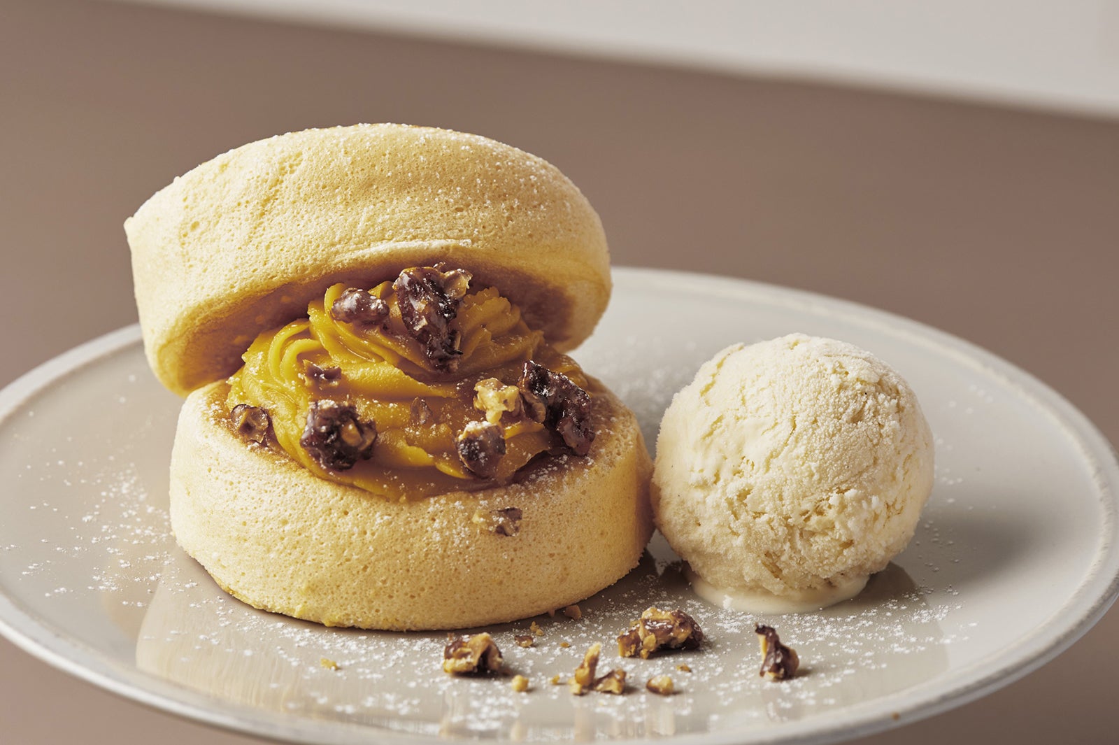 スフレサンド スイートポテト¥830+tax／画像提供：フレーバーワークス