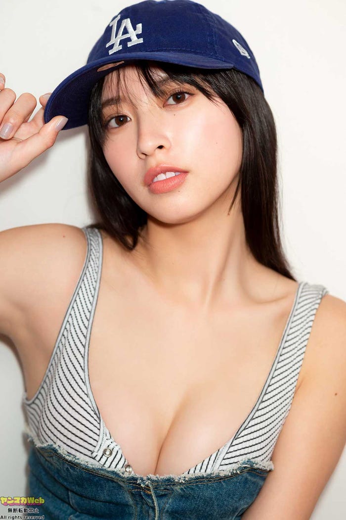 大槻りこ (C)寺田茉布(LOVABLE)/ヤンマガWeb