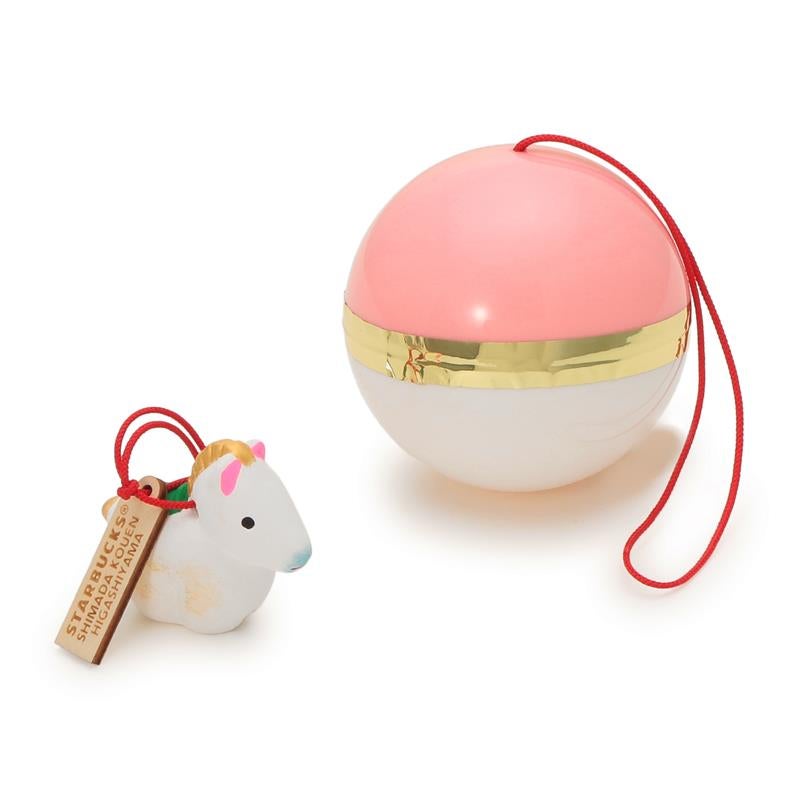 京都のスタバでしか買えない！「縁起物チャーム」に “丙午歳”が新発売