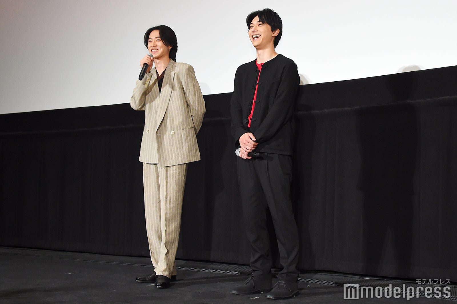 山崎賢人、吉沢亮 （C）モデルプレス