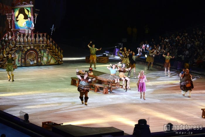 「ディズニー・オン・アイス」、いとうあさこ出演「スペシャルステージ」