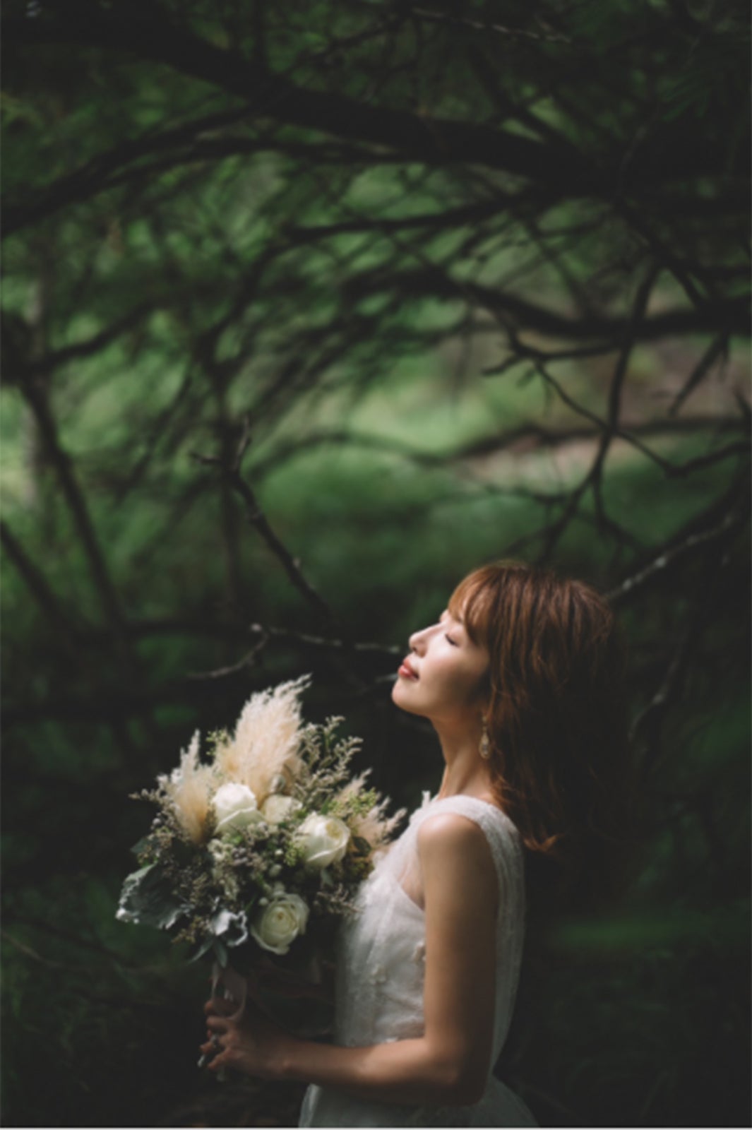 くみっきー、結婚1周年にラブラブショット公開　挙式延期も「新婚気分をもう少し味わえる」