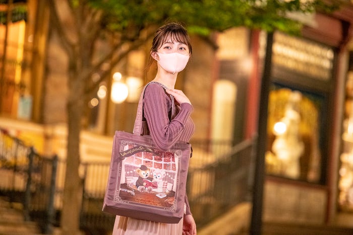 トートバッグ4,000円※イメージ(C)Disney