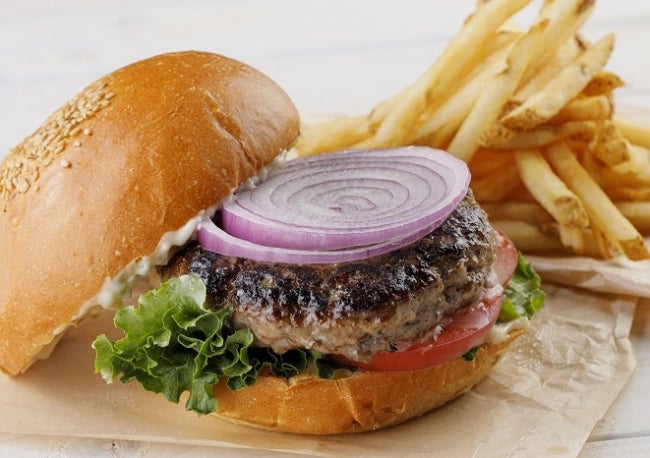 ハワイアン バーガー／画像提供：トリドールホールディングス