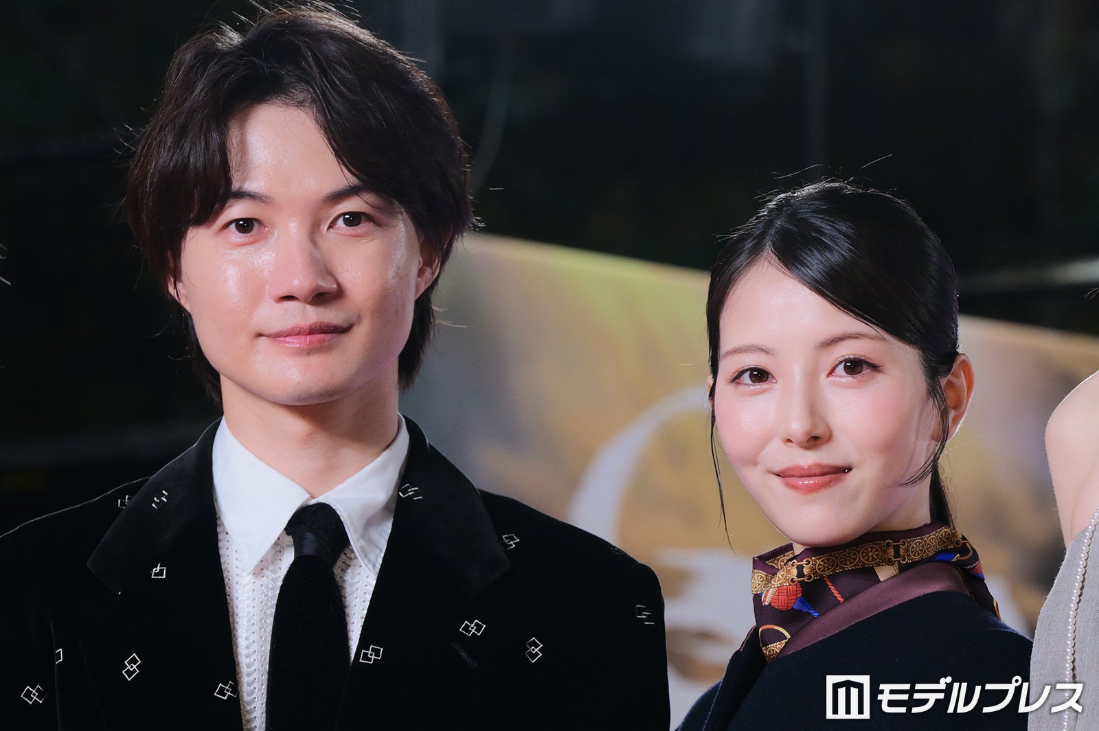 神木隆之介、浜辺美波（C）モデルプレス